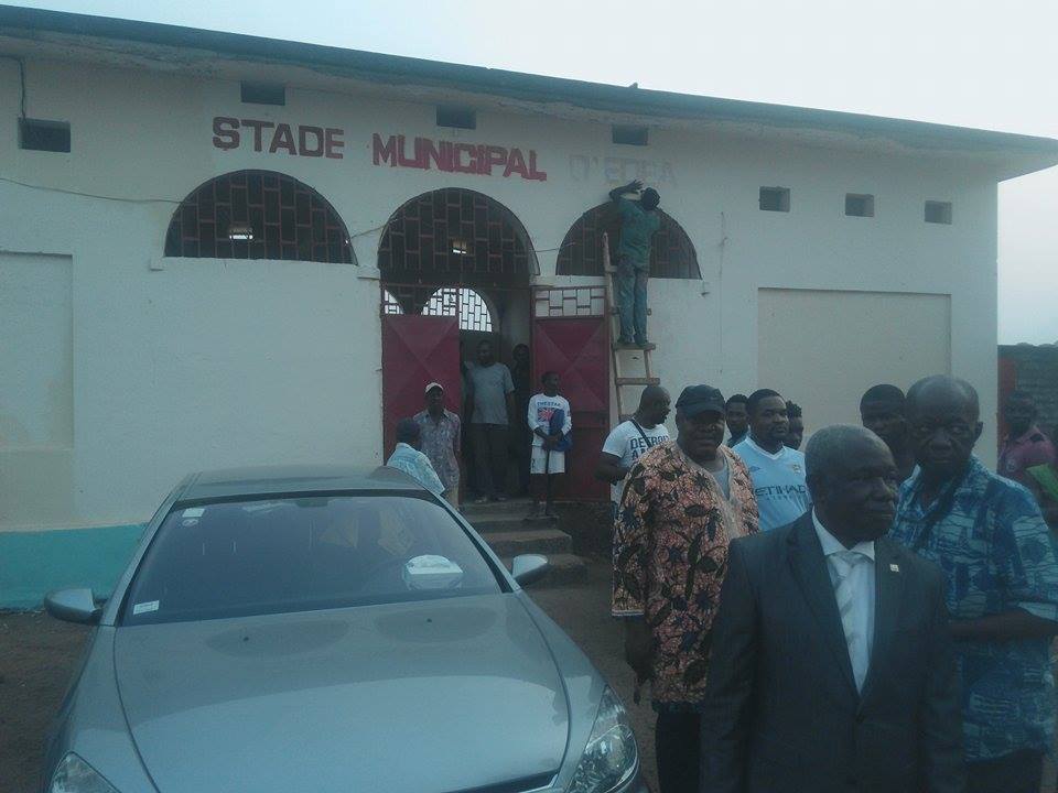 Stade municipal d'Edea