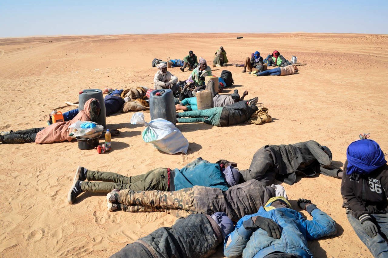 Migrants africains dans le desert