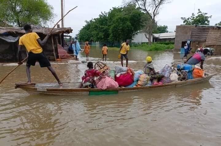 Inondations dans l'Extrême-Nord naufrage