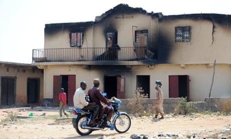 Nigeria burnt homes 002